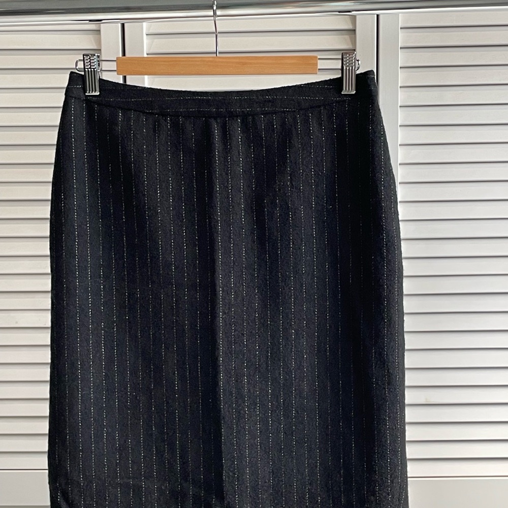 Elegant Black Pinstripe Skirt